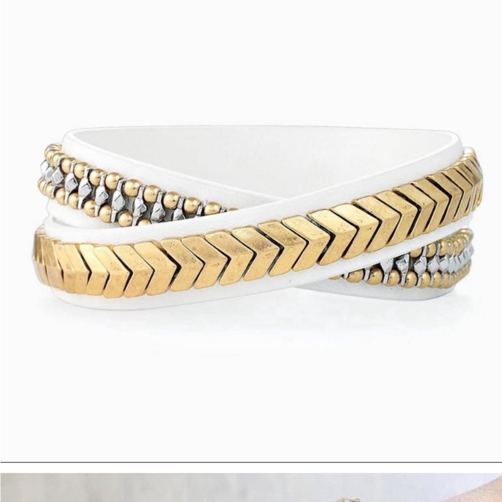 Stella and Dot Gilded Path wrap bracelet 15" ivory white and bronze GoldTone